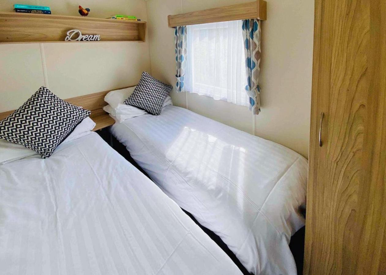 Docker Holiday Park Ξενοδοχείο Carnforth Εξωτερικό φωτογραφία