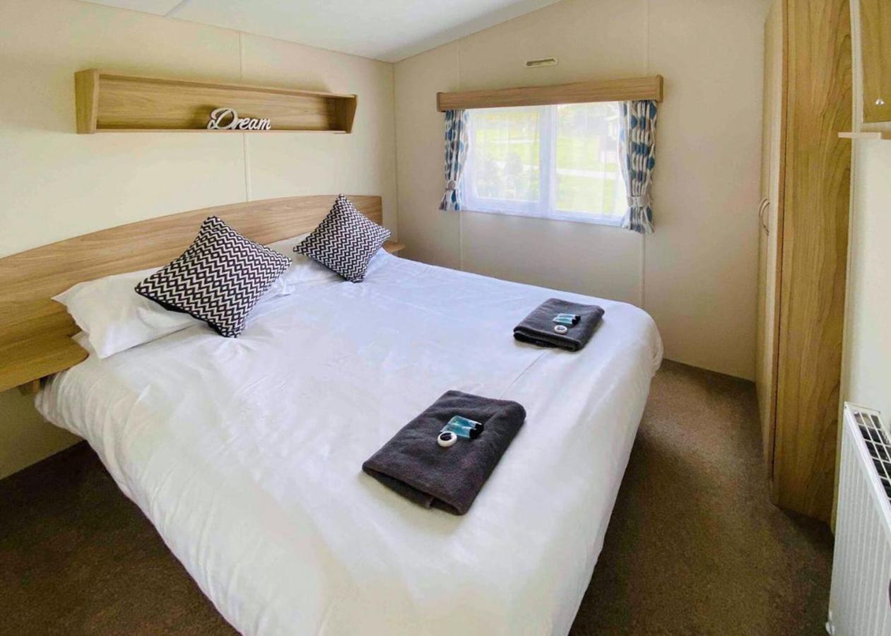 Docker Holiday Park Ξενοδοχείο Carnforth Εξωτερικό φωτογραφία